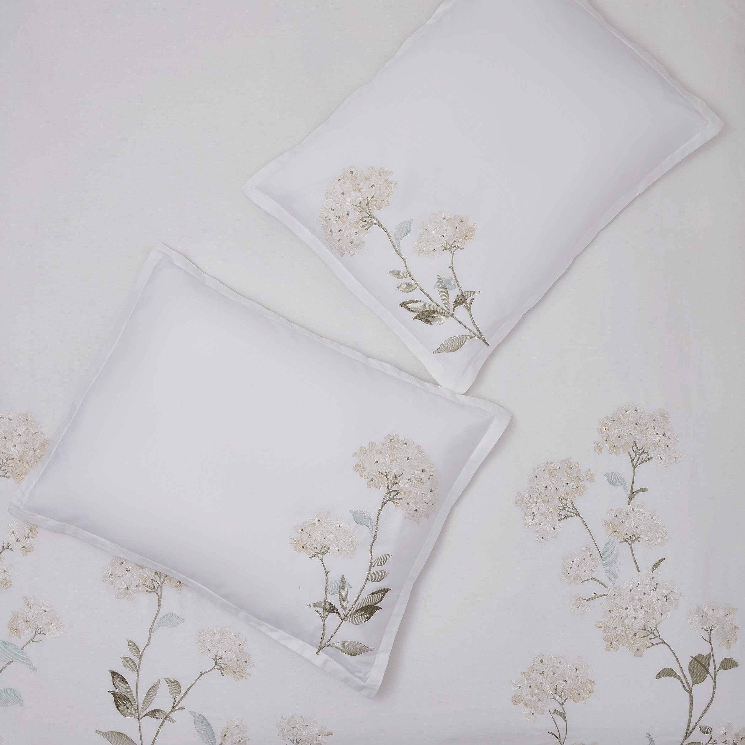Hydrangea 100% Cotton Embroidered Duvet Set
