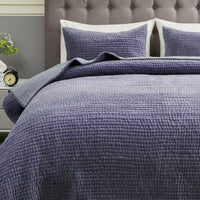 Tamara Velvet Quilt Set