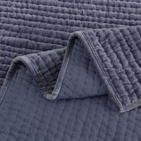 Tamara Velvet Quilt Set