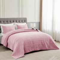 Tamara Velvet Quilt Set