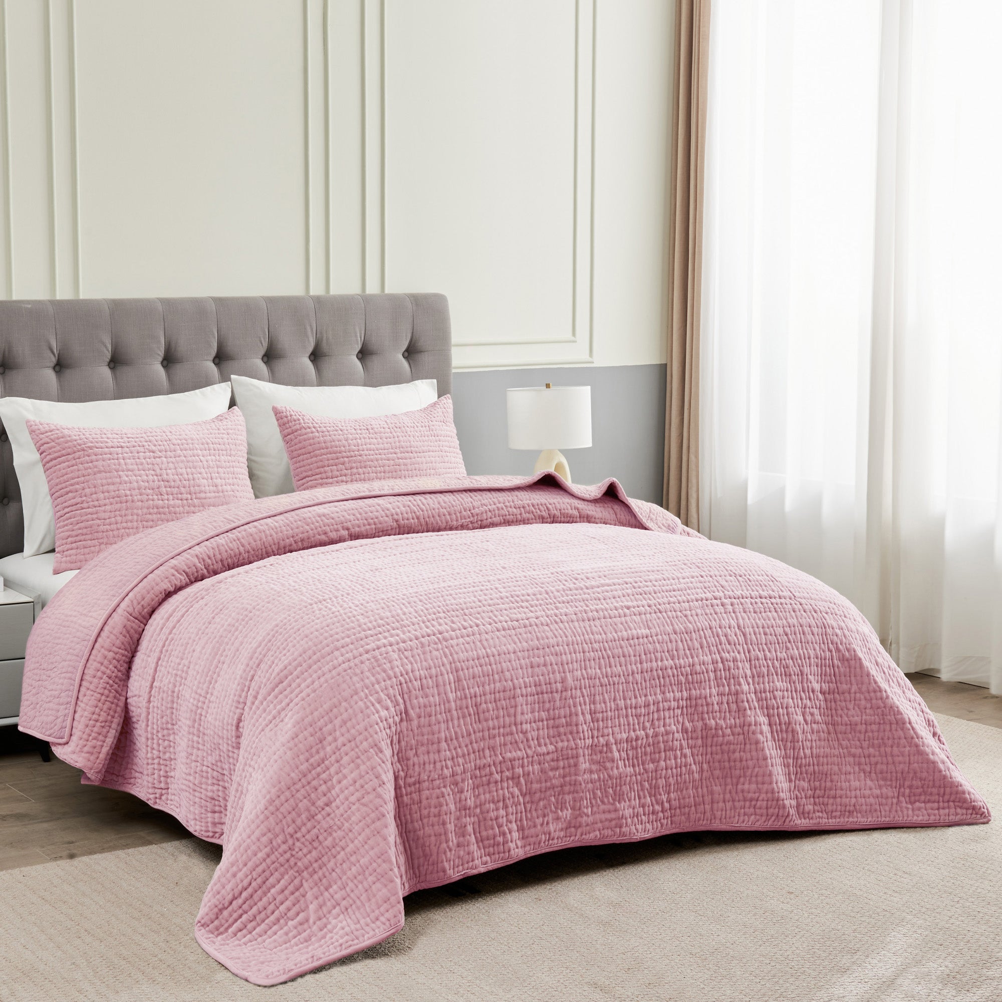 Tamara Velvet Quilt Set