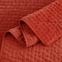 Tamara Velvet Quilt Set