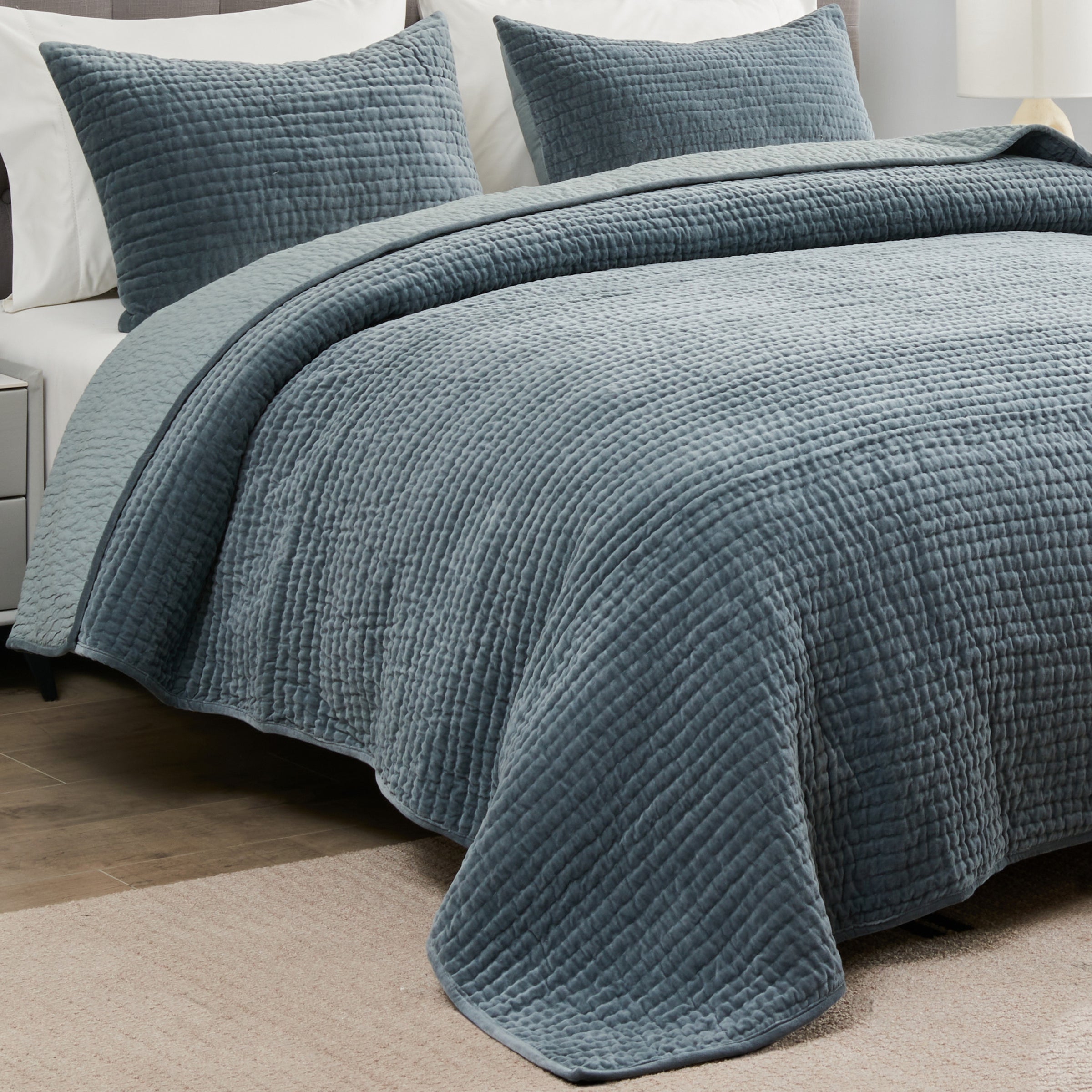 Tamara Velvet Quilt Set – Laytner's Linen & Home