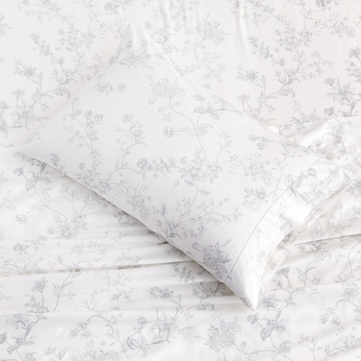 Garden Bouquet Pillowcase Pair