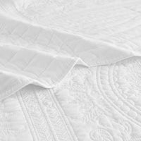 Isabella Cotton Quilt Set