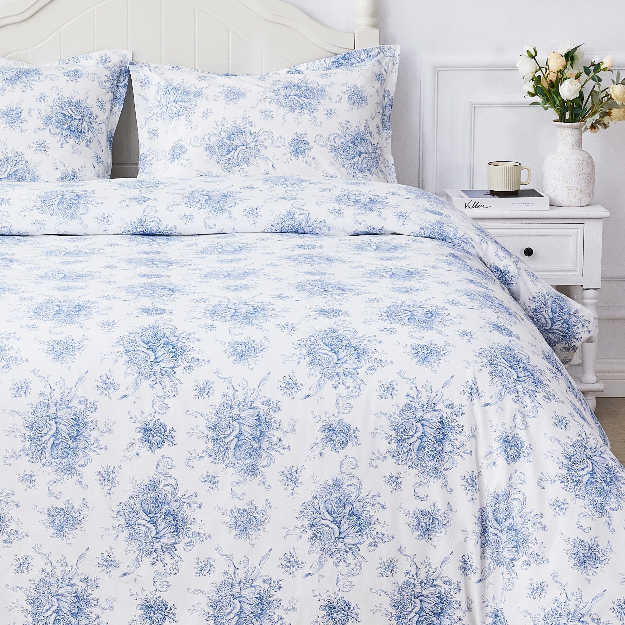 Petit Floral Toile Printed Cotton Percale Duvet Set