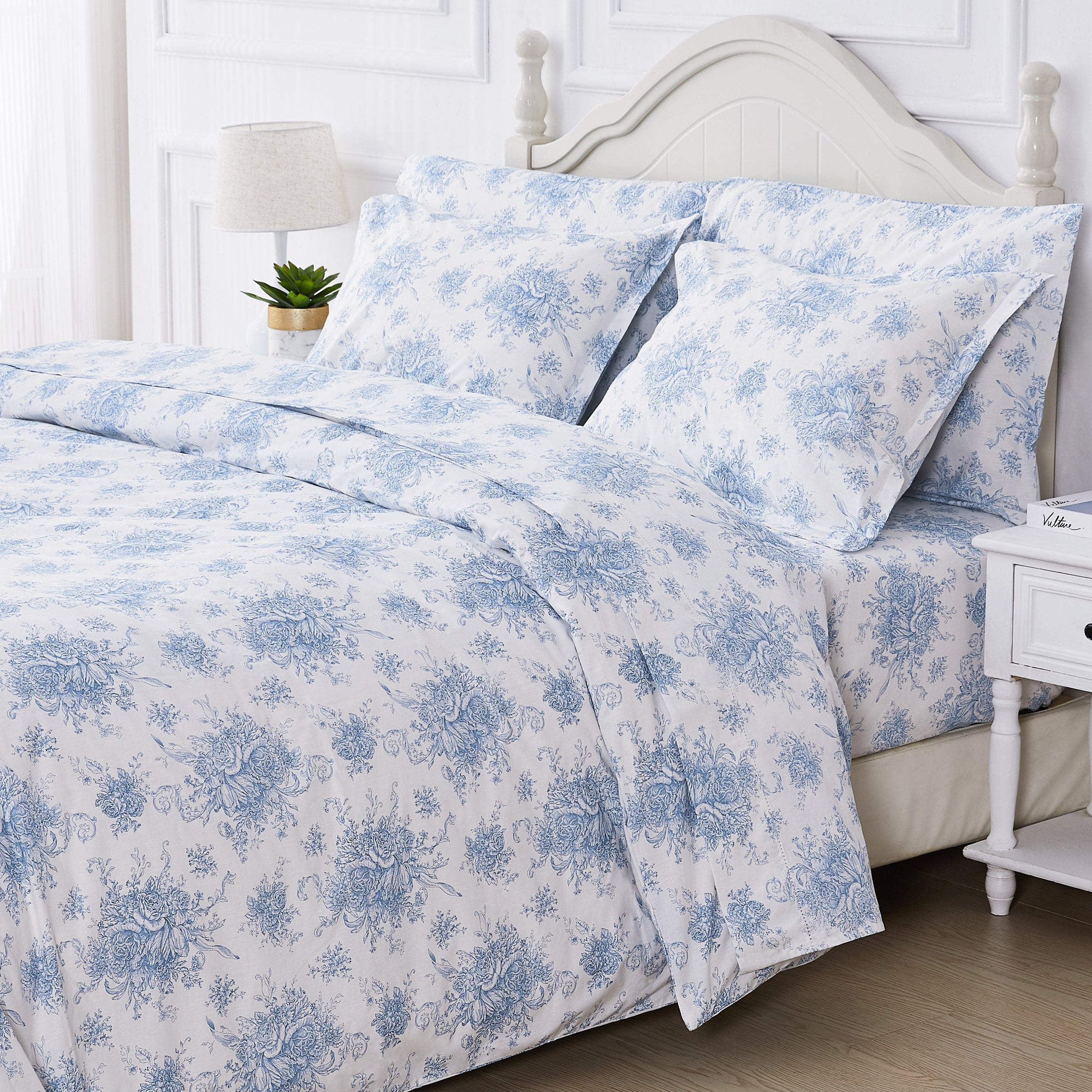 Petit Floral Toile Printed Cotton Percale Duvet Set