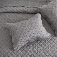Diamond Scallop Cotton Voile Hand Stitched Quilt Set