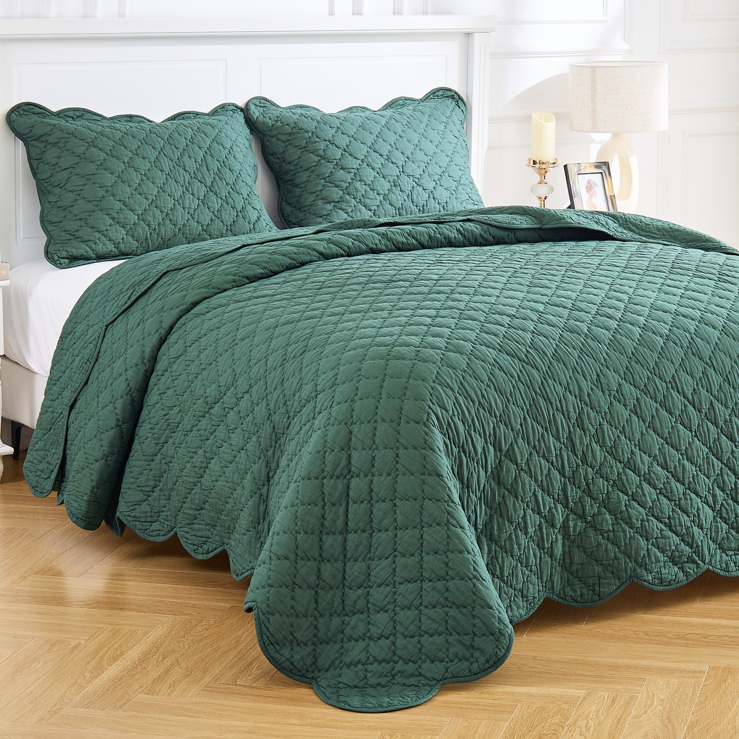 Diamond Scallop Cotton Voile Hand Stitched Quilt Set