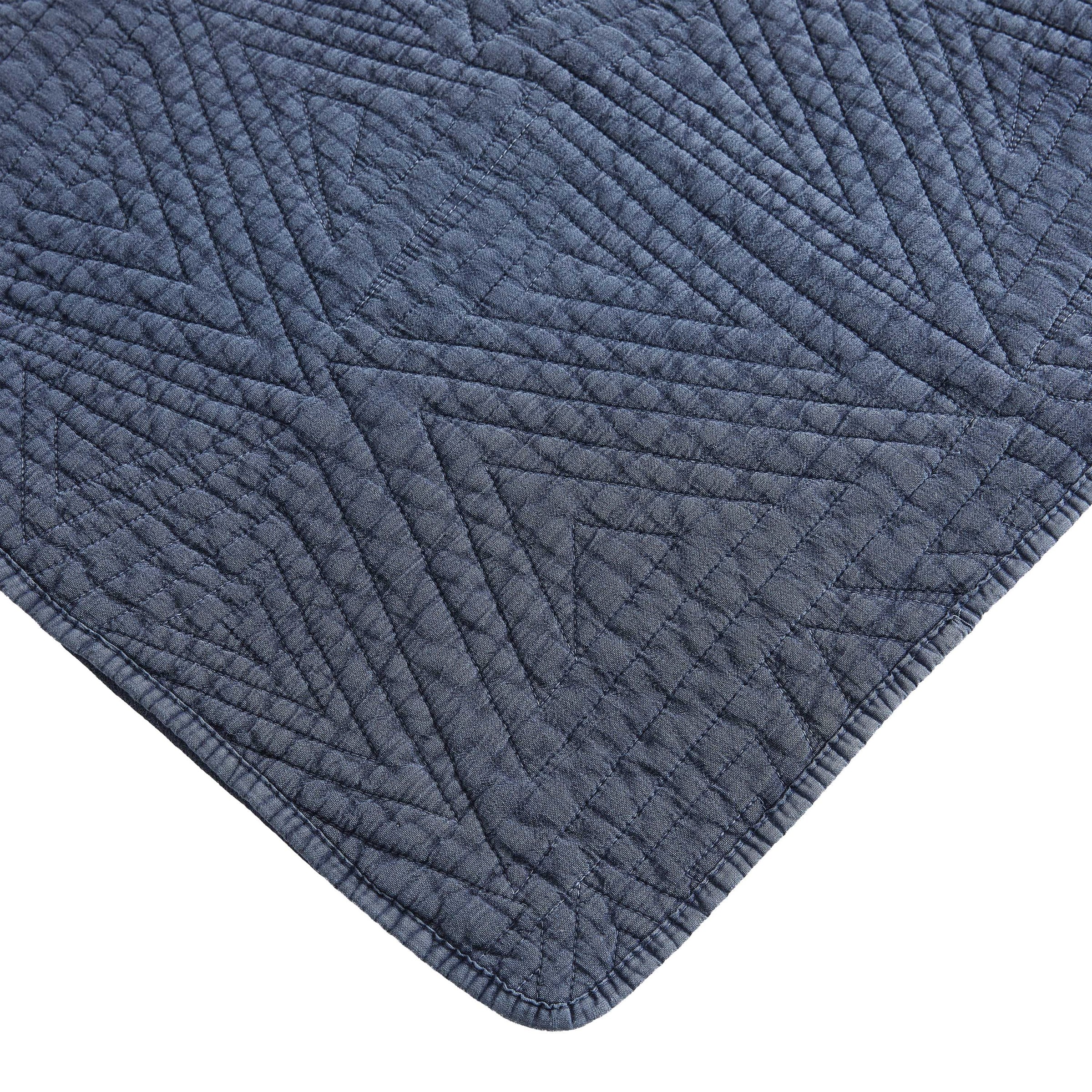 Dancing Triangles Stonewashed Cotton Quilt Set