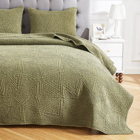Dancing Triangles Stonewashed Cotton Quilt Set