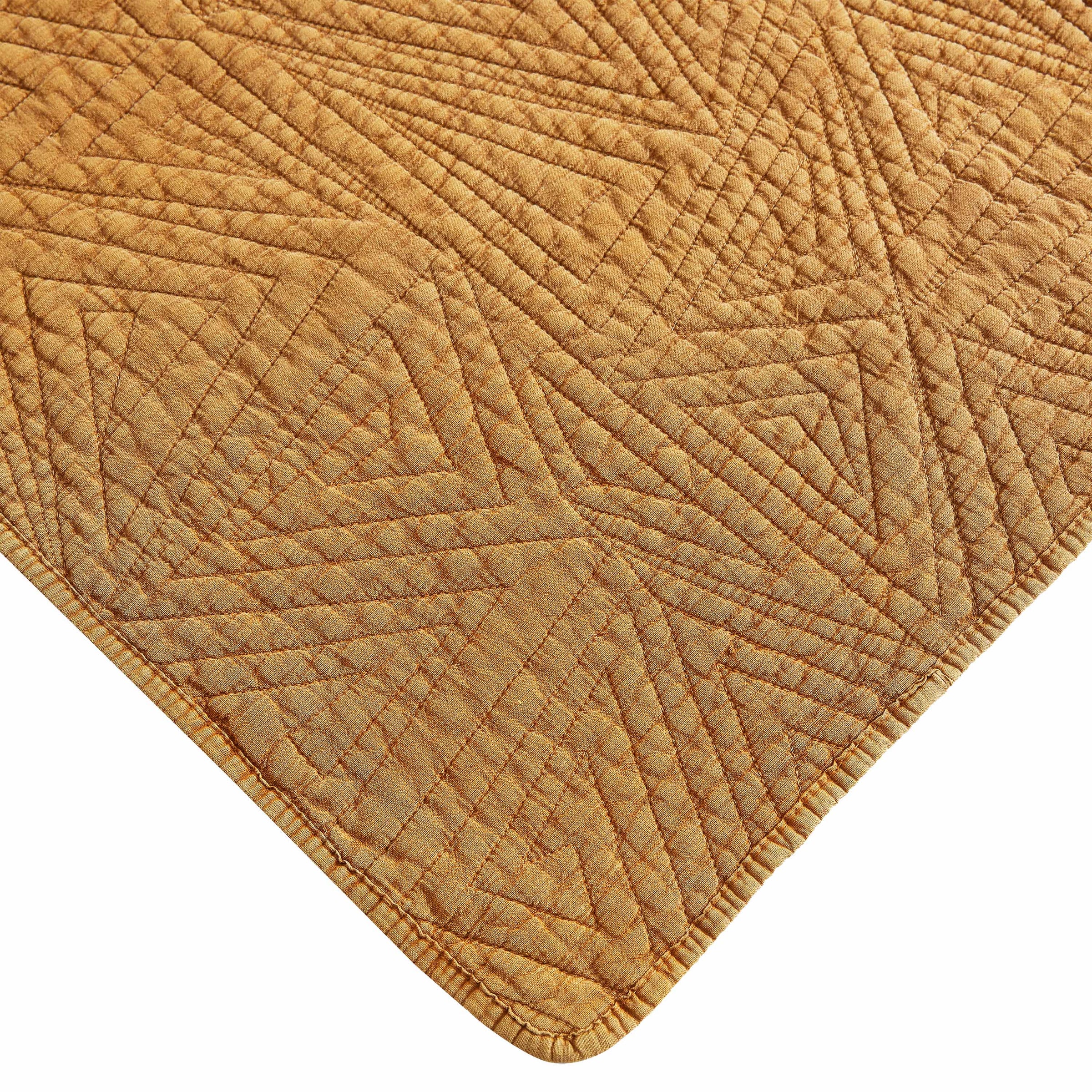 Dancing Triangles Stonewashed Cotton Quilt Set