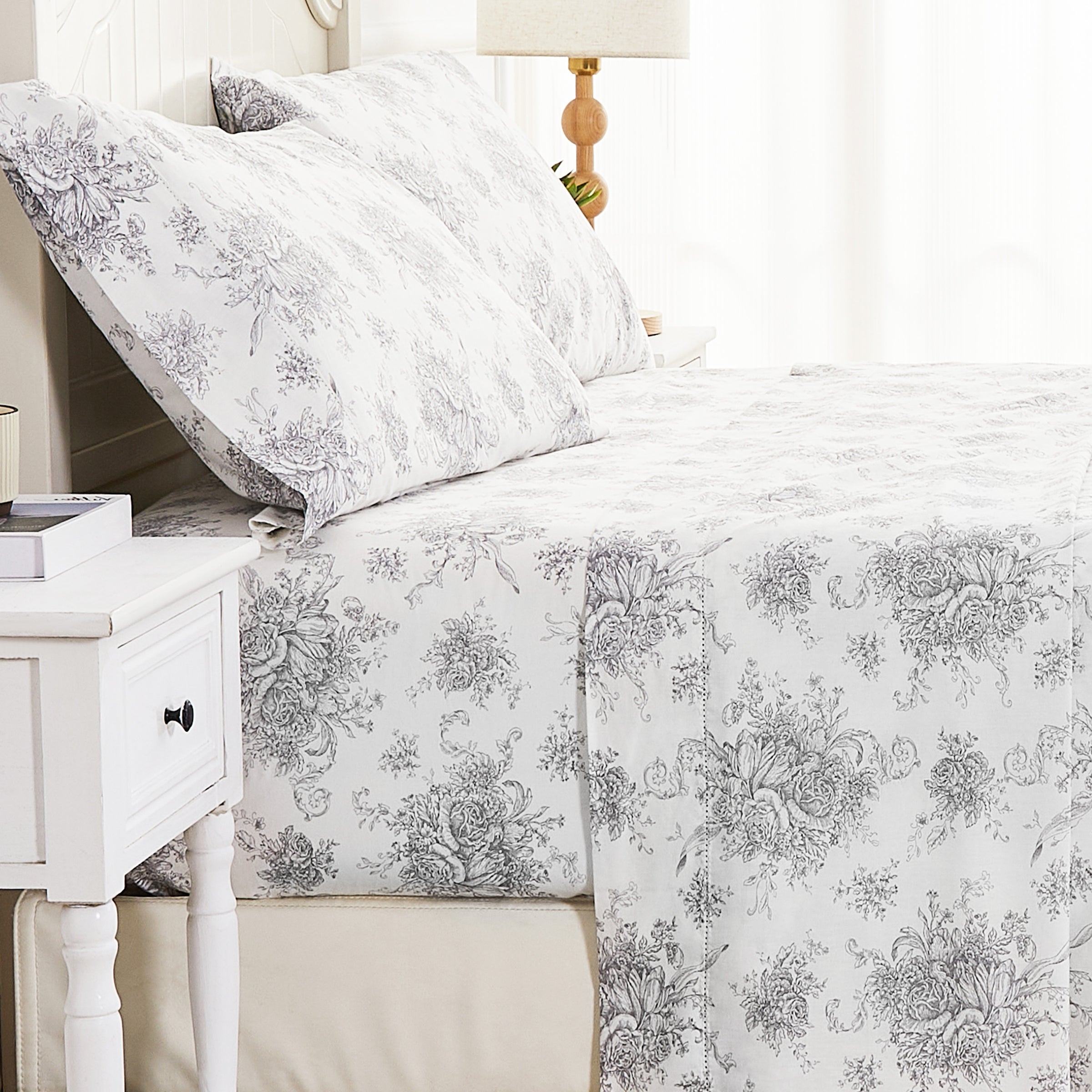 Petit Floral Toile Printed Cotton Percale Sheet Set