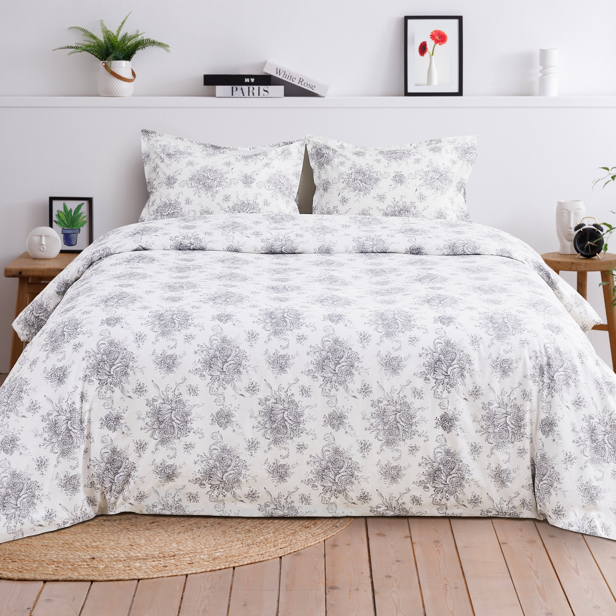 Petit Floral Toile Printed Cotton Percale Duvet Set