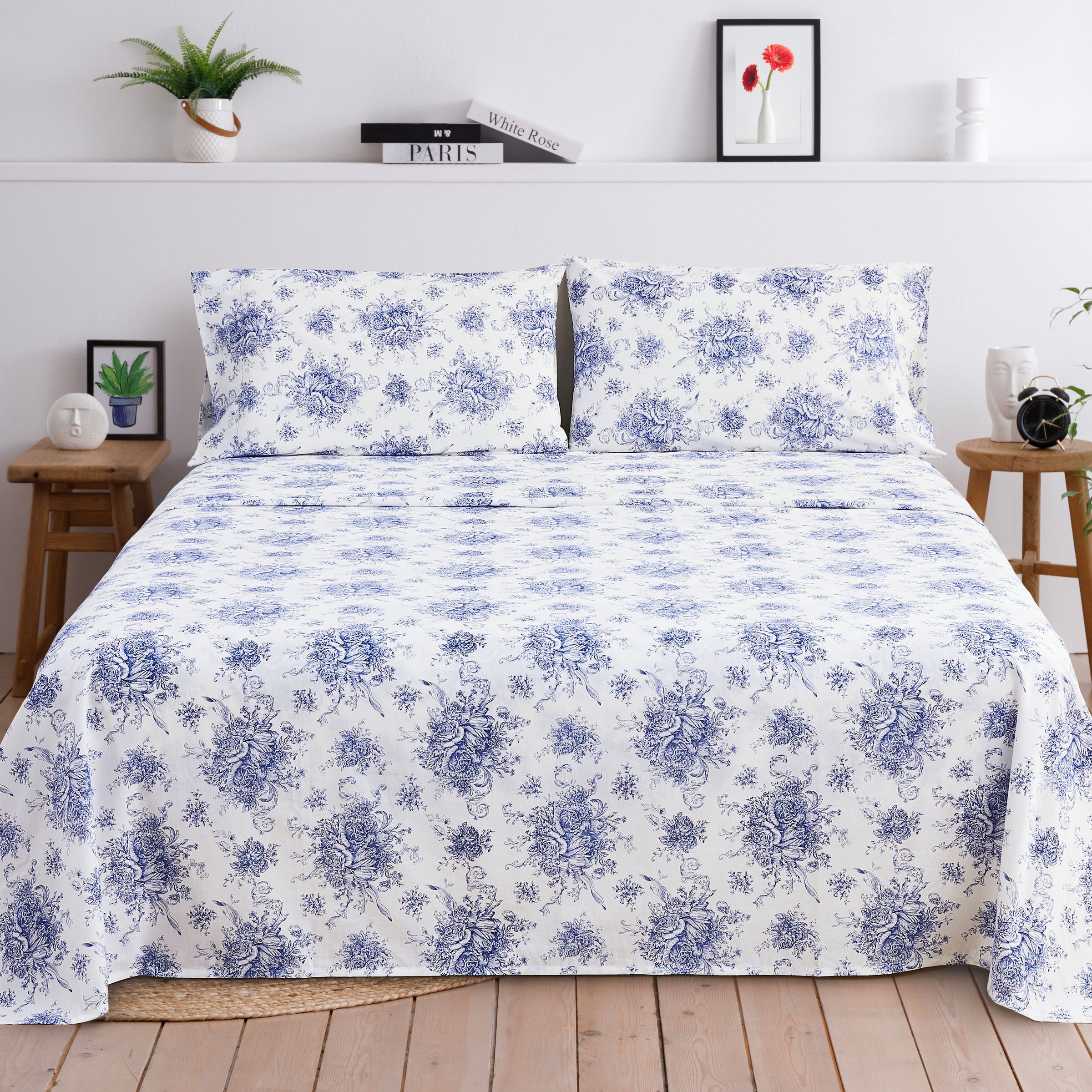 Petit Floral Toile Printed Cotton Percale Sheet Set