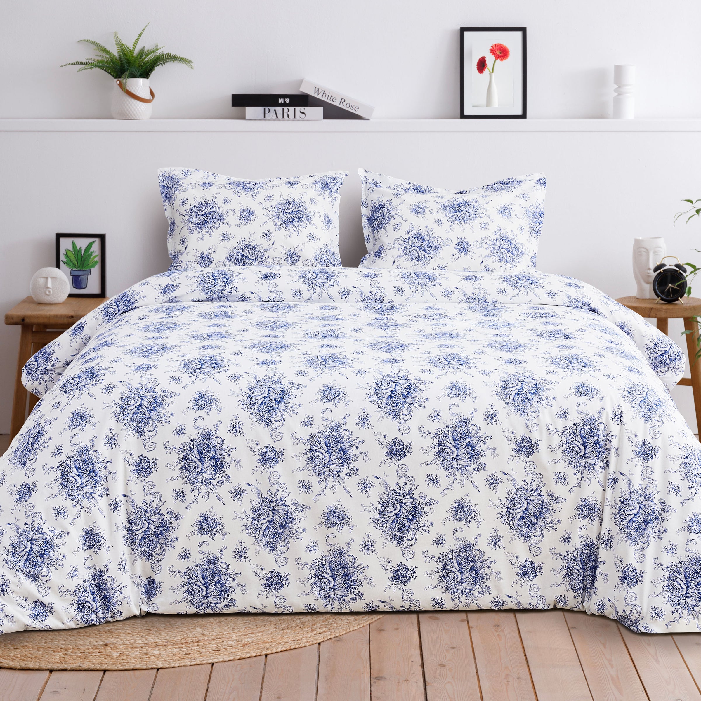 Petit Floral Toile Printed Cotton Percale Duvet Set