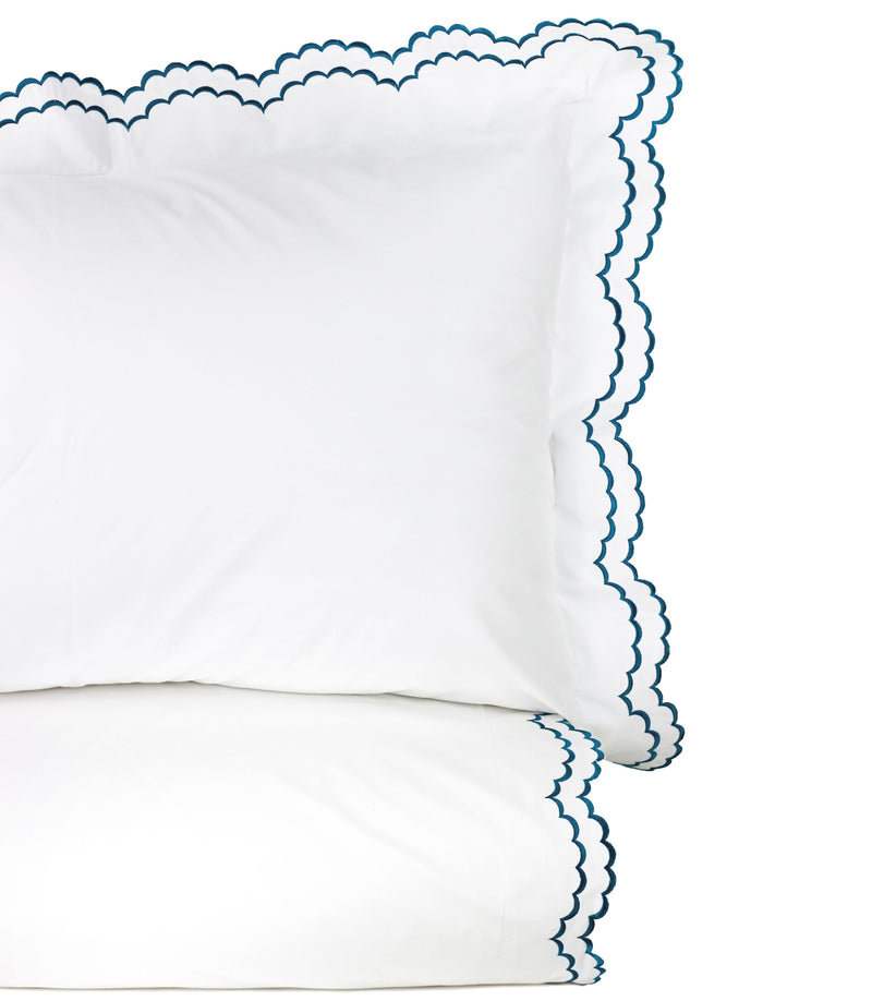 Double Scallop Embroidered Percale Duvet Set