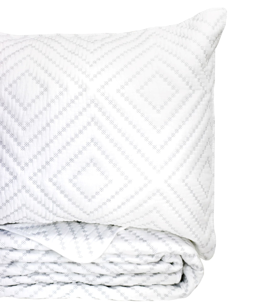 Quilts Laytner's Linen & Home