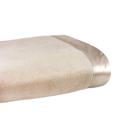 Plaza Silk Blanket