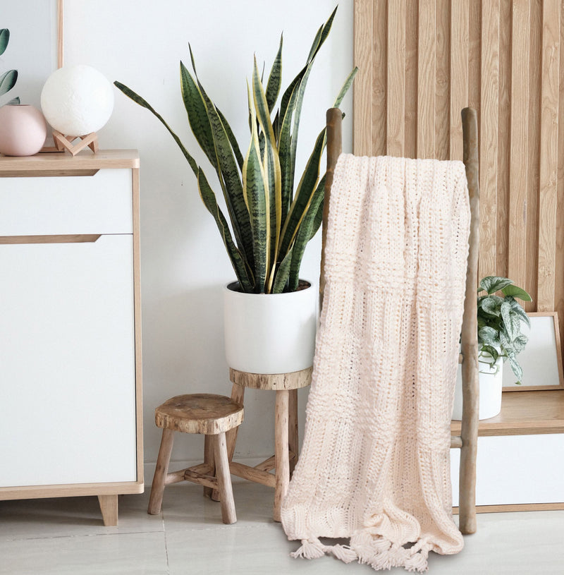 Chunky Sweater Knit Throw